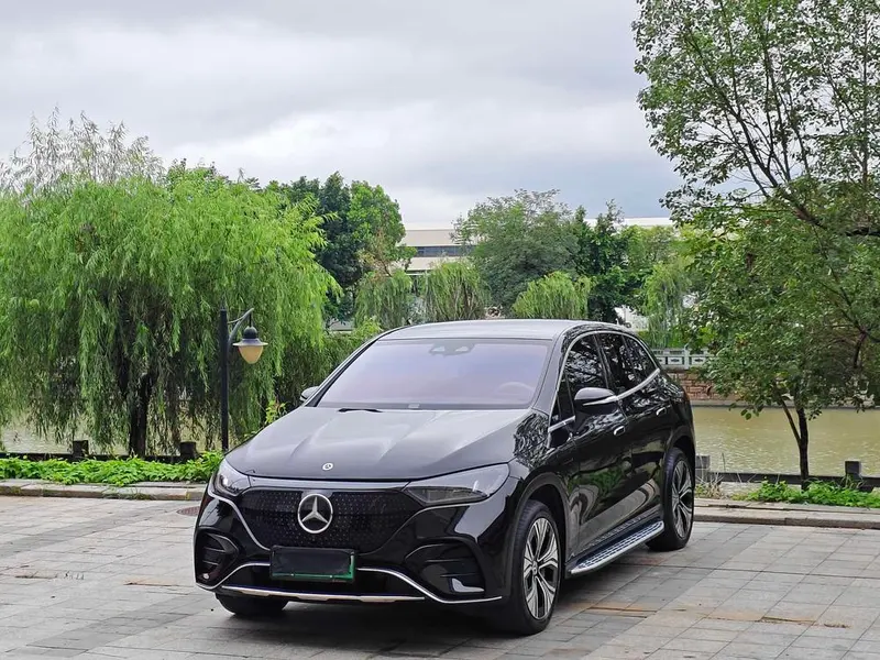 Mercedes-Benz EQE SUV, 2024