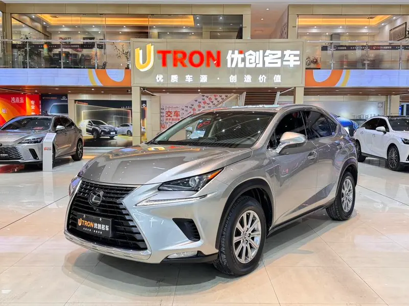 Lexus NX, 2018