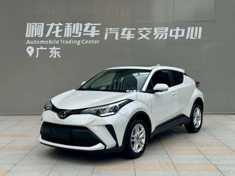 Toyota C-HR, 2023