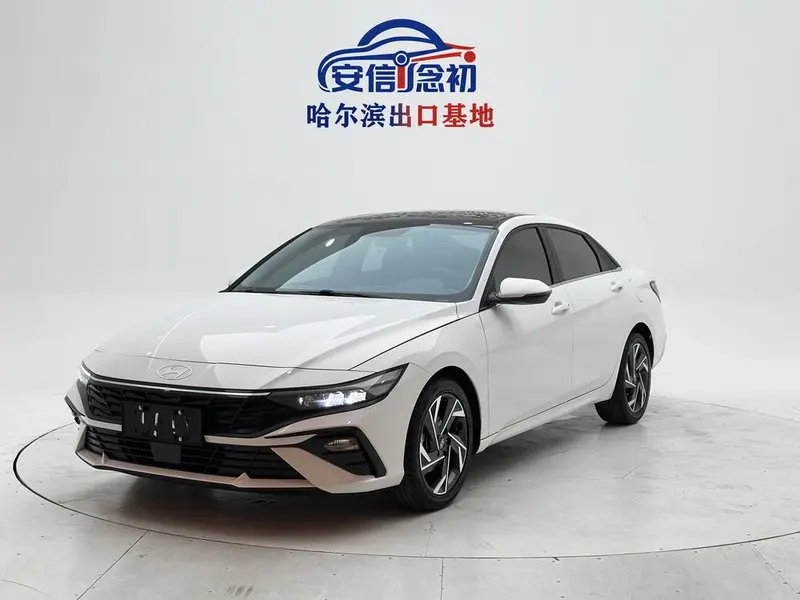 Hyundai Elantra, 2023
