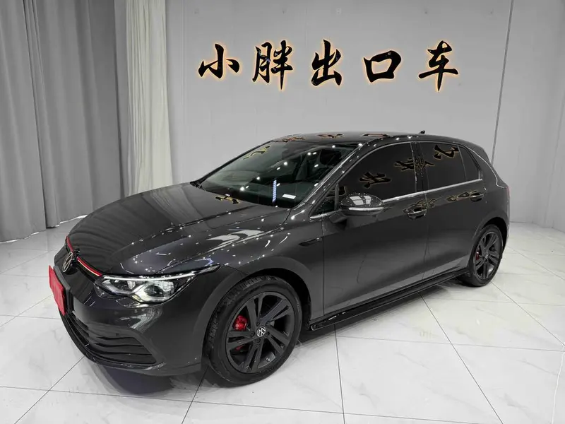 Volkswagen Golf, 2023