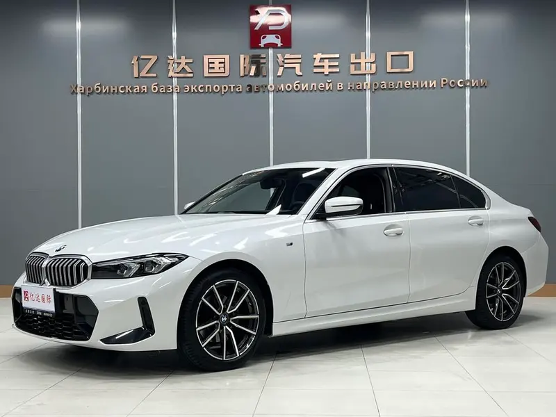 BMW 3-Series, 2023