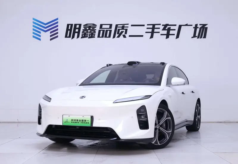 NIO ET5, 2025
