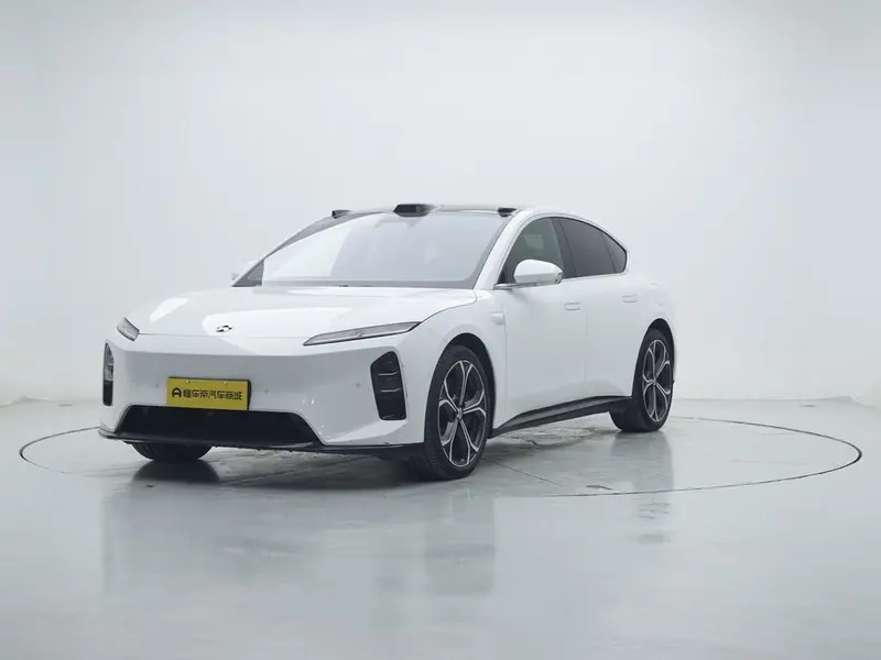 NIO ET5, 2025