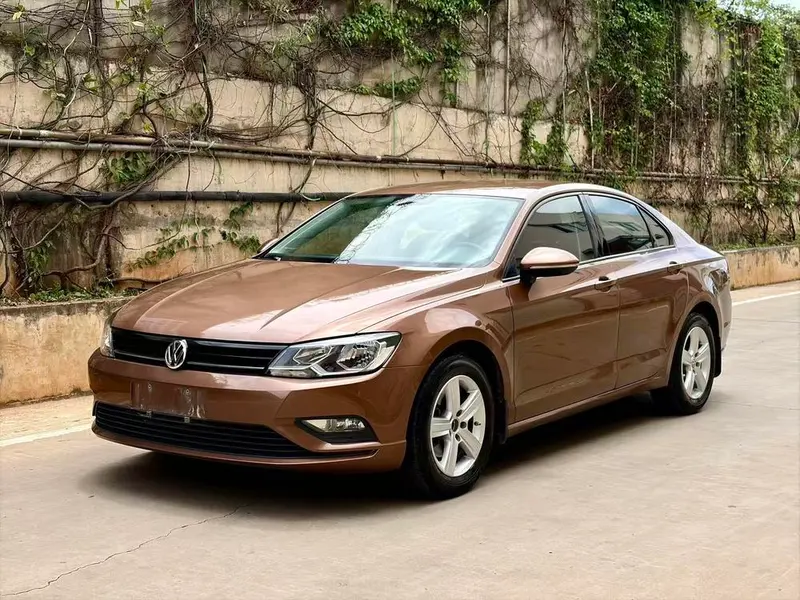 Volkswagen Lamando, 2015
