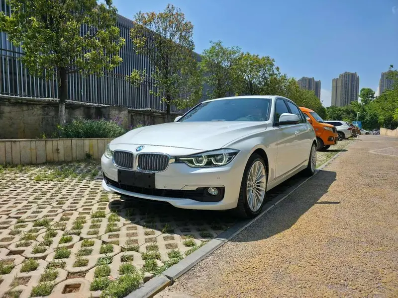 BMW 3-Series, 2015