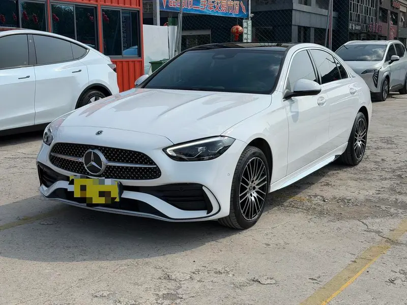 Mercedes-Benz C-Class, 2024
