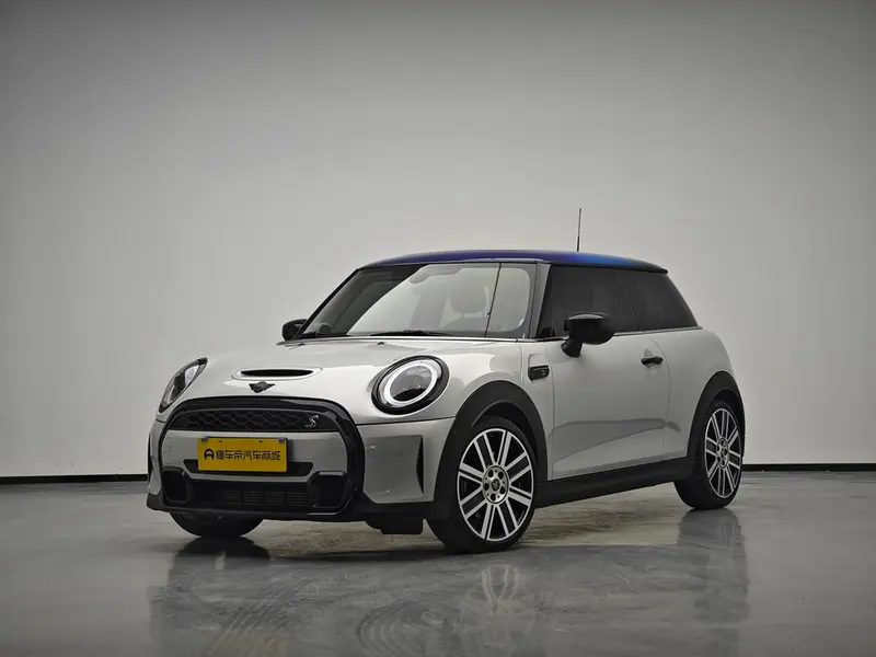MINI MINI, 2022