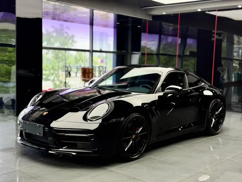 Porsche 911, 2023