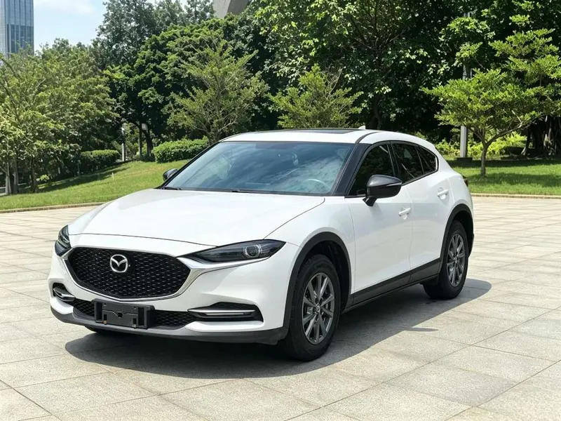 Mazda CX-4, 2021
