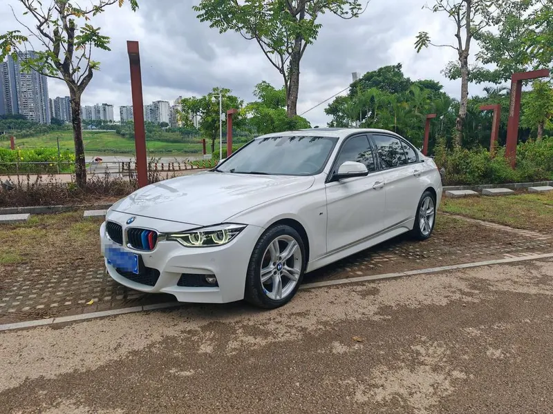 BMW 3-Series, 2019