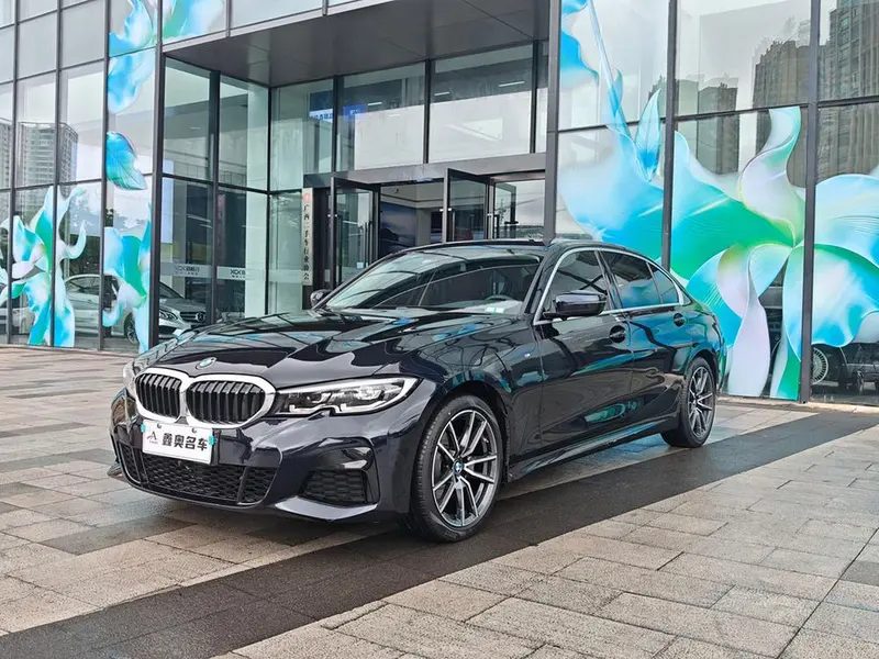 BMW 3-Series, 2021