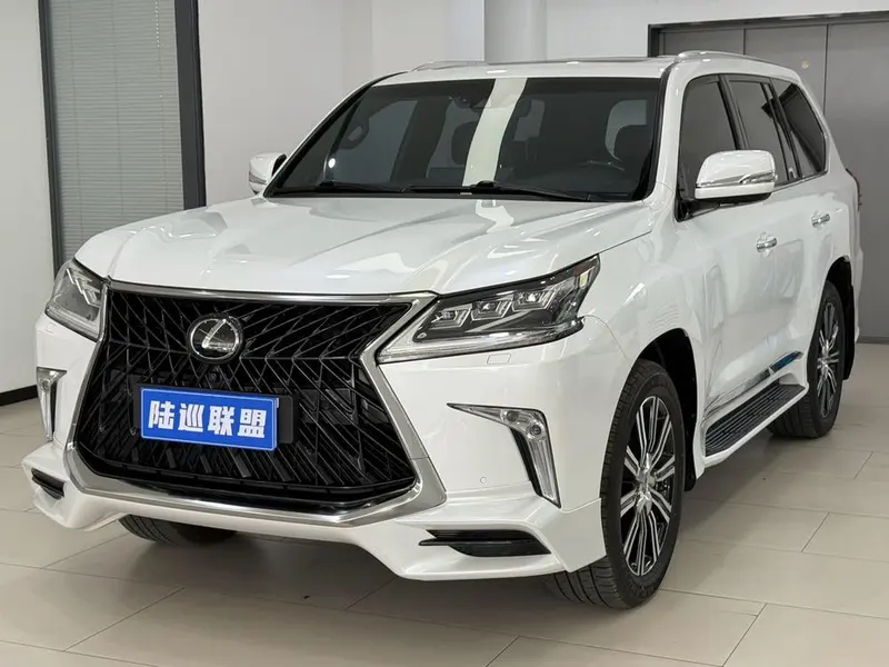 Lexus LX, 2020