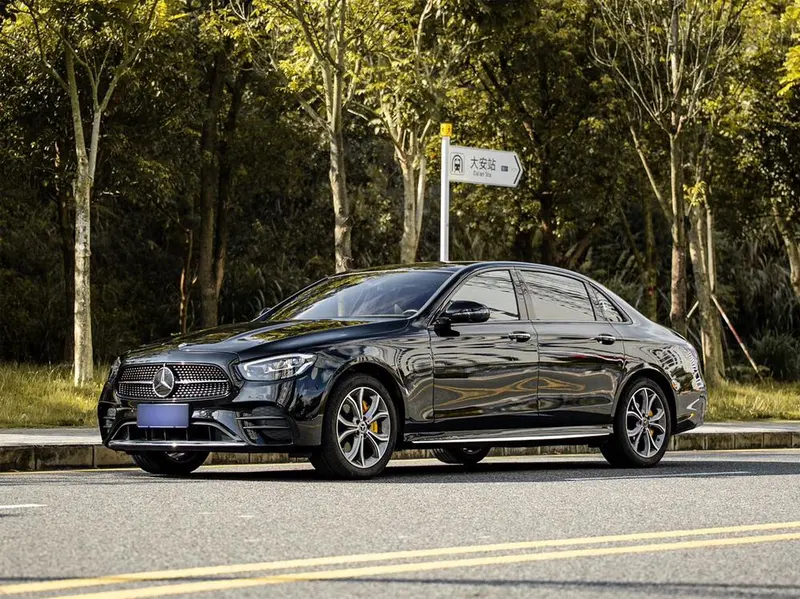 Mercedes-Benz E-Class, 2023