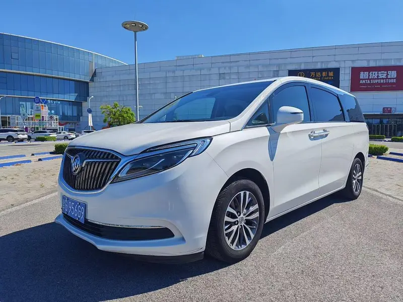 Buick GL8, 2018