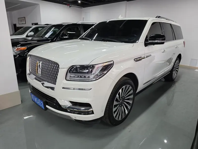 Lincoln Navigator, 2020
