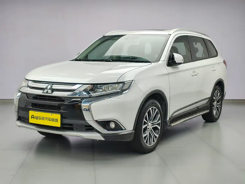 Mitsubishi Outlander, 2018