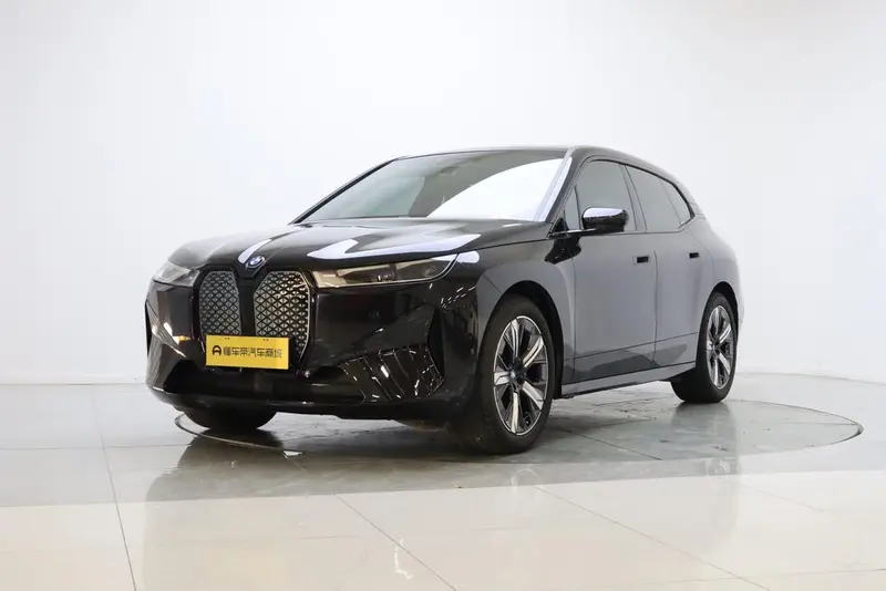 BMW iX, 2022