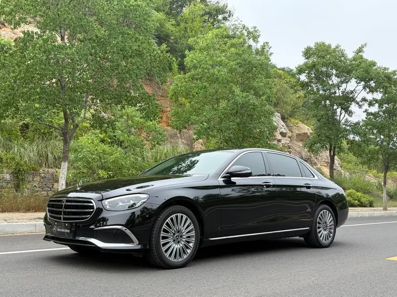 Mercedes-Benz E-Class, 2023