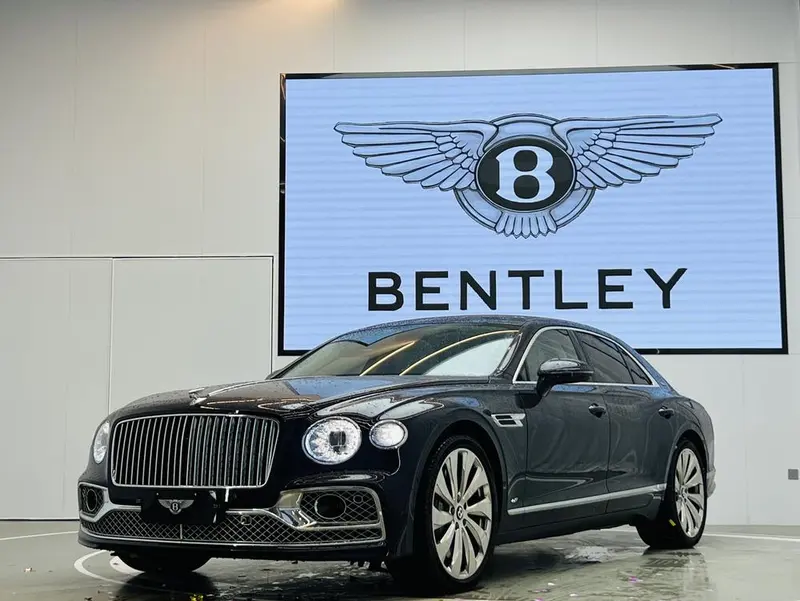Bentley Flying Spur, 2021