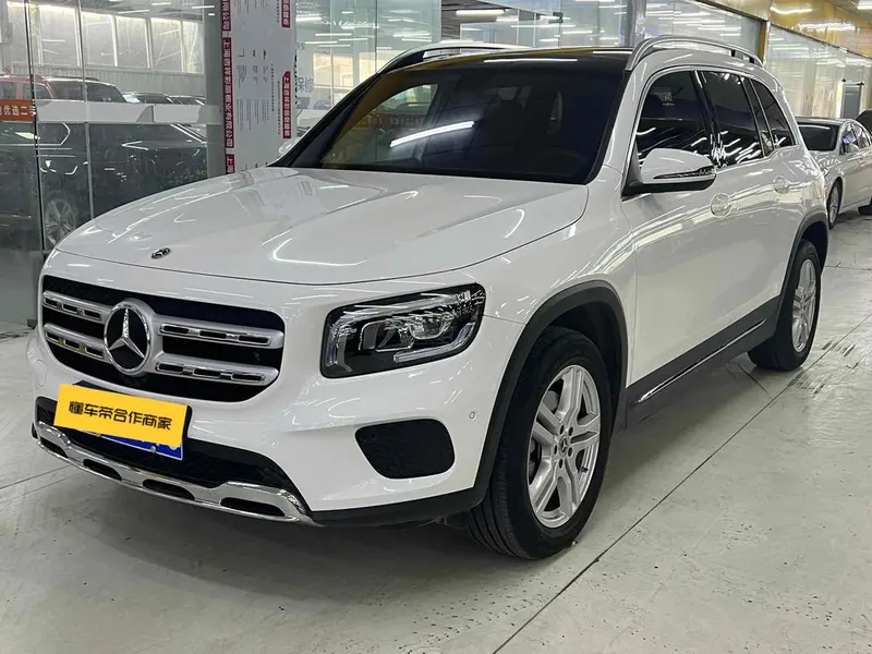 Mercedes-Benz GLB, 2022