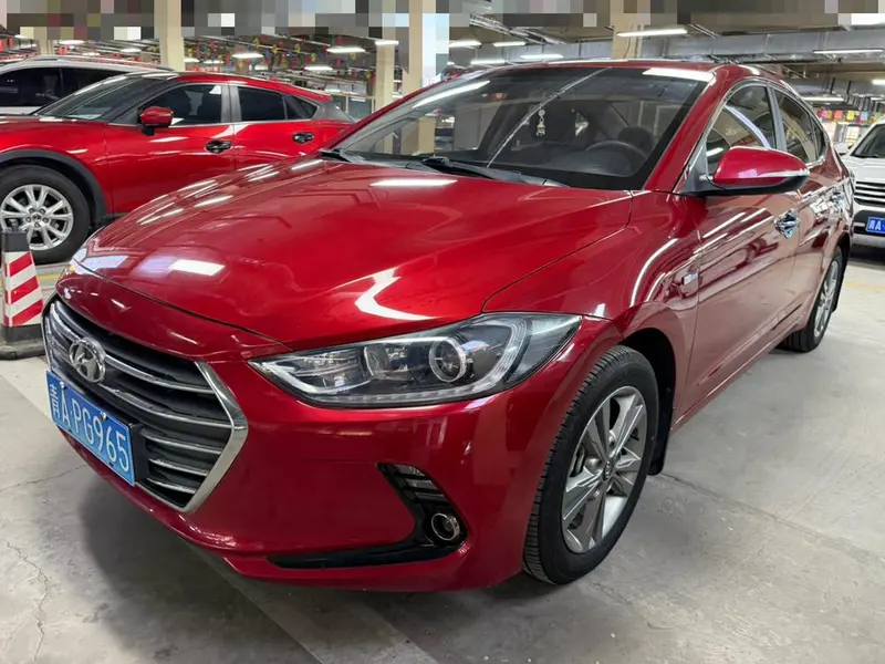 Hyundai Elantra Lingdong, 2016