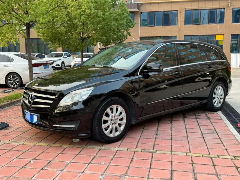 Mercedes-Benz R-Class, 2011