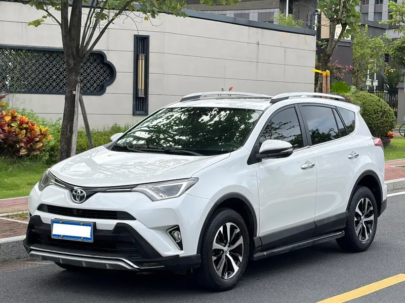Toyota RAV4, 2016
