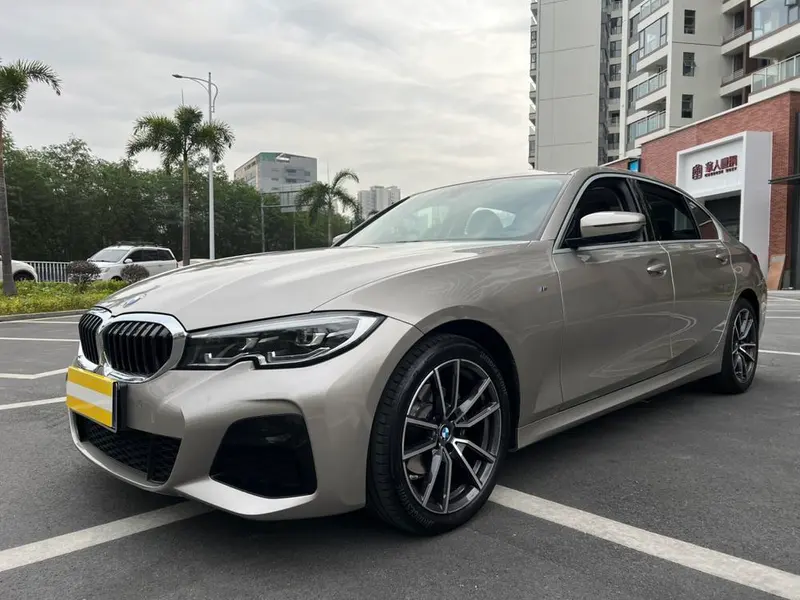 BMW 3-Series, 2021