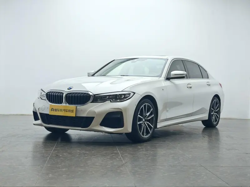 BMW 3-Series, 2020