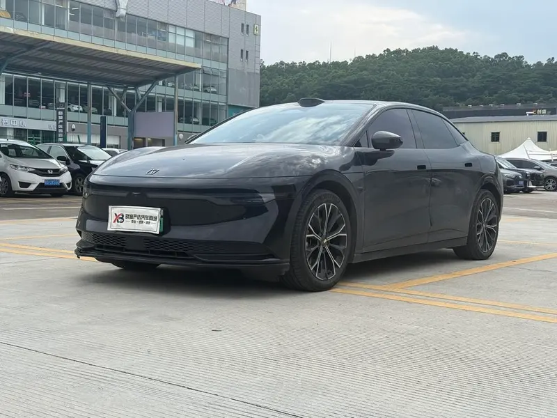 Zeekr 007, 2024