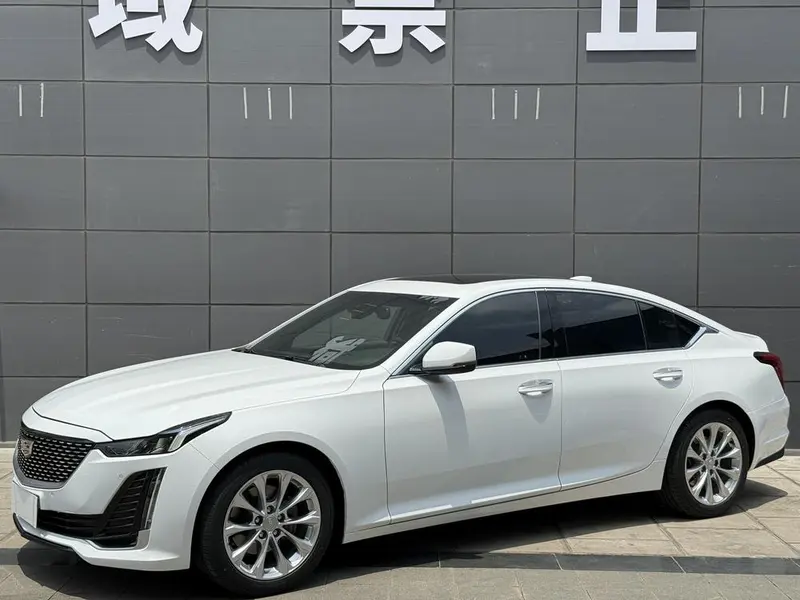 Cadillac CT5, 2022