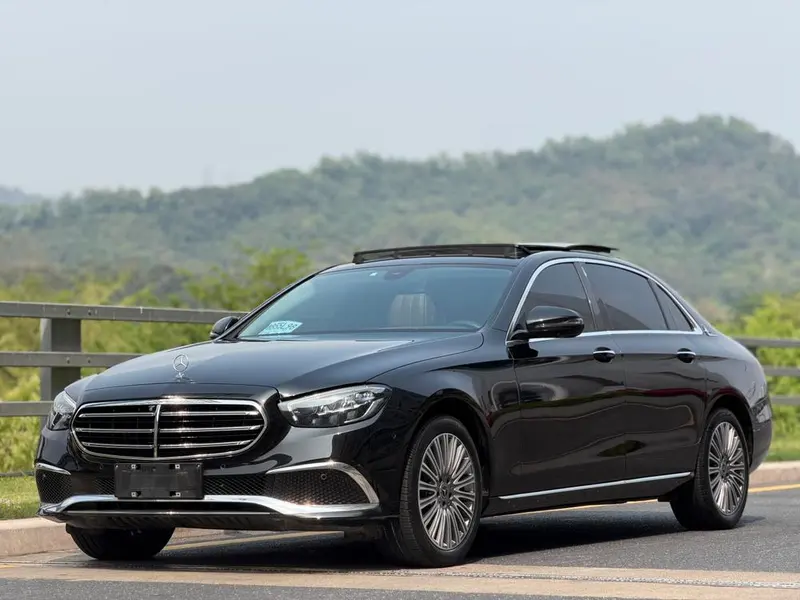 Mercedes-Benz E-Class, 2023
