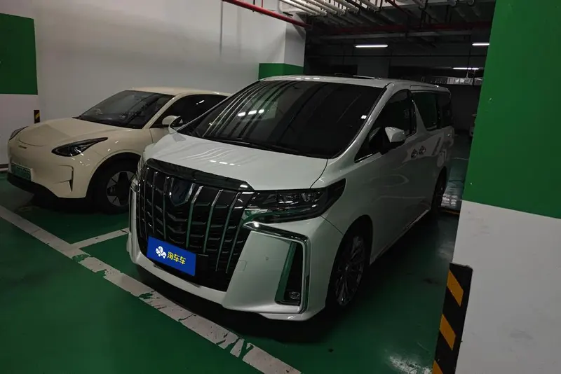 Toyota Alphard, 2021