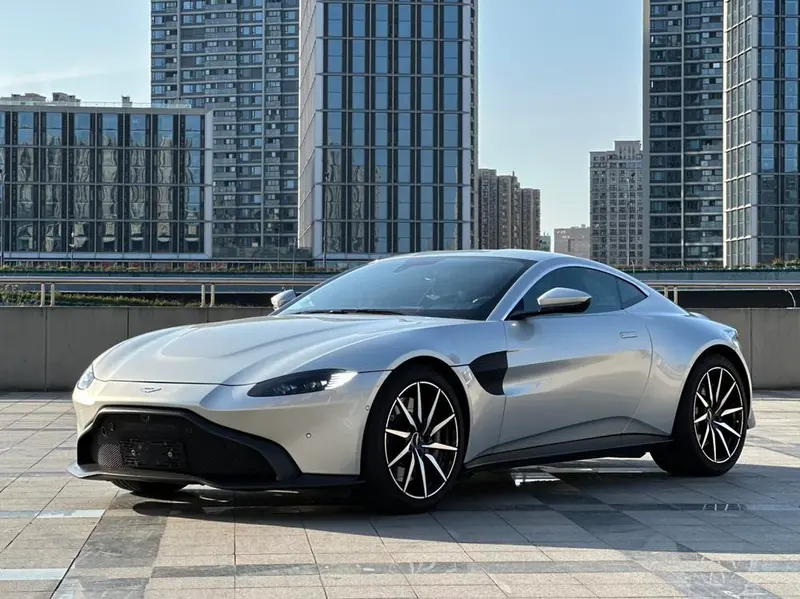 Aston Martin Vantage, 2018