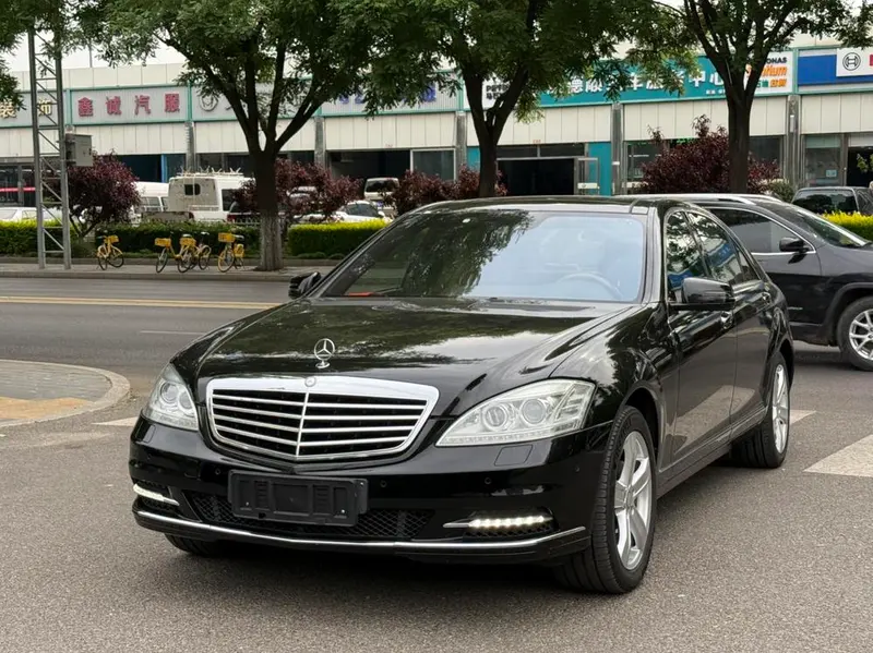 Mercedes-Benz S-Class, 2010