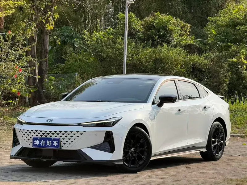 Changan UNI-V, 2024