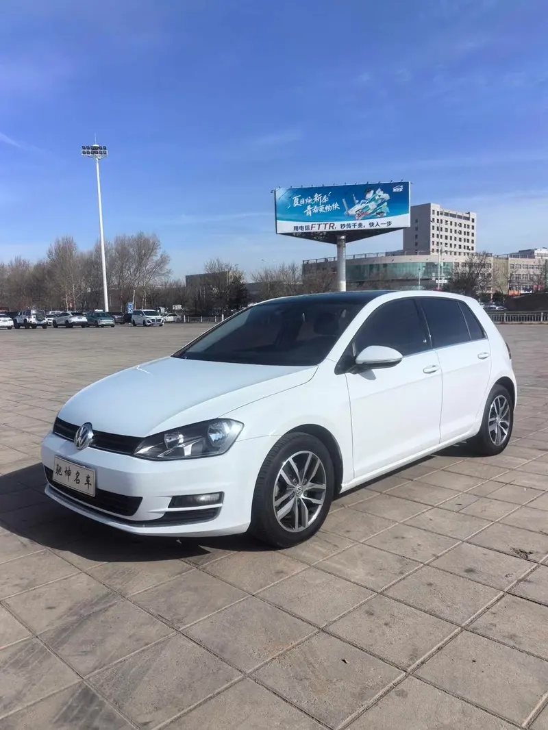 Volkswagen Golf, 2016
