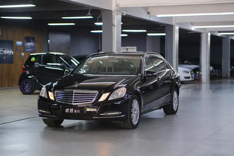 Mercedes-Benz E-Class, 2012