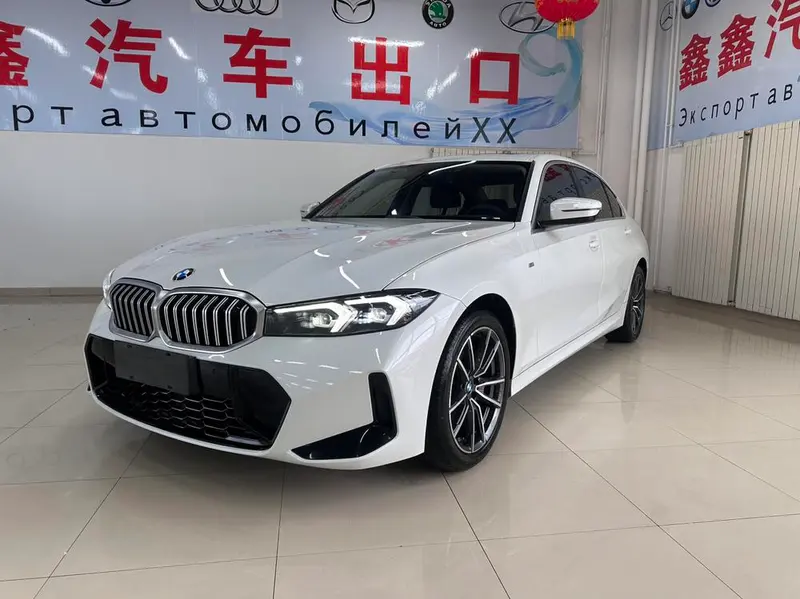 BMW 3-Series, 2023