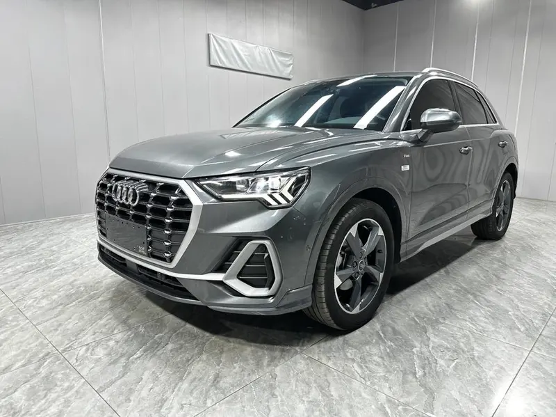 Audi Q3, 2023