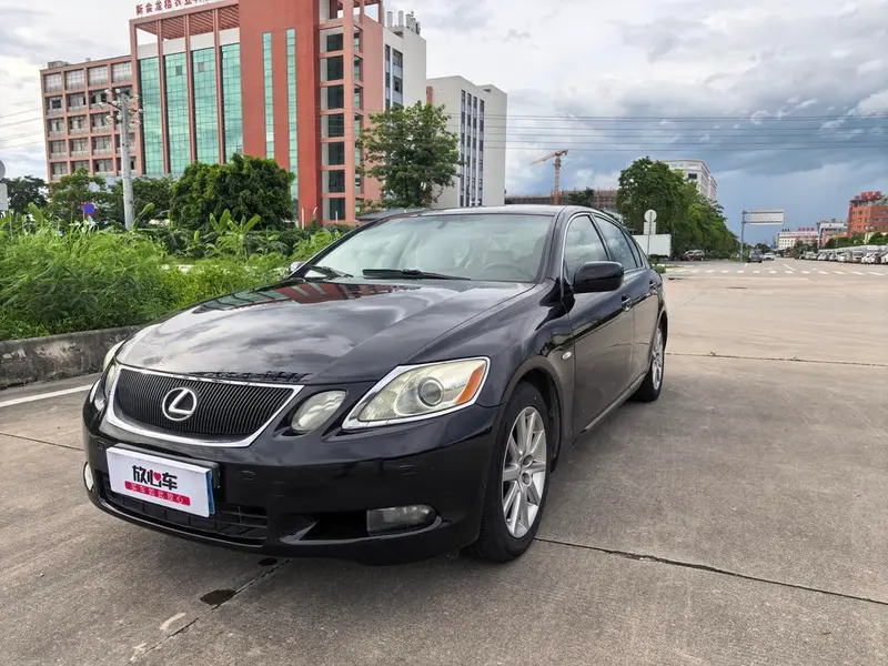 Lexus GS, 2004