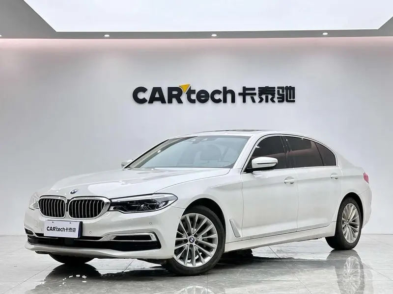 BMW 5-Series, 2020