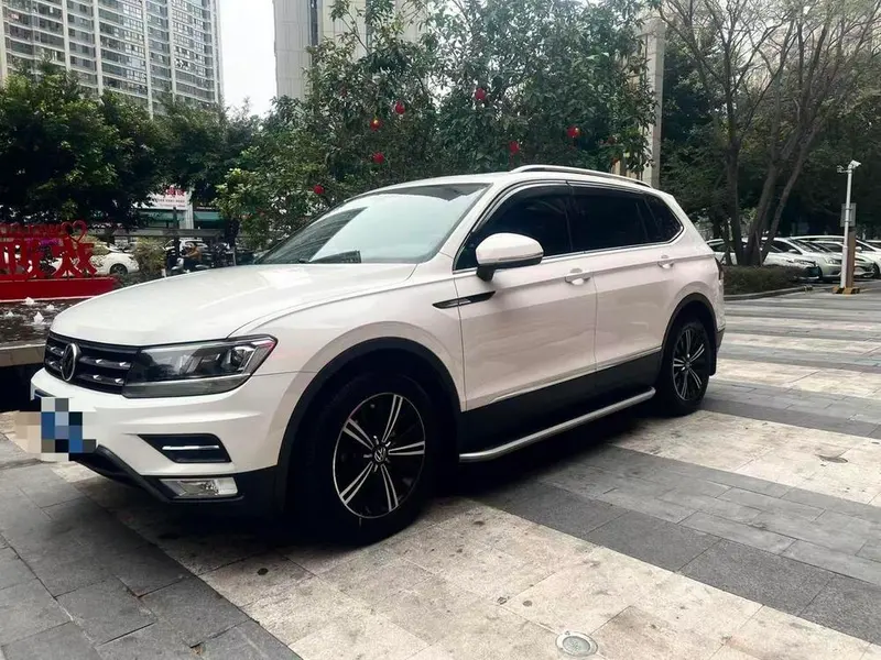 Volkswagen Tiguan L, 2021