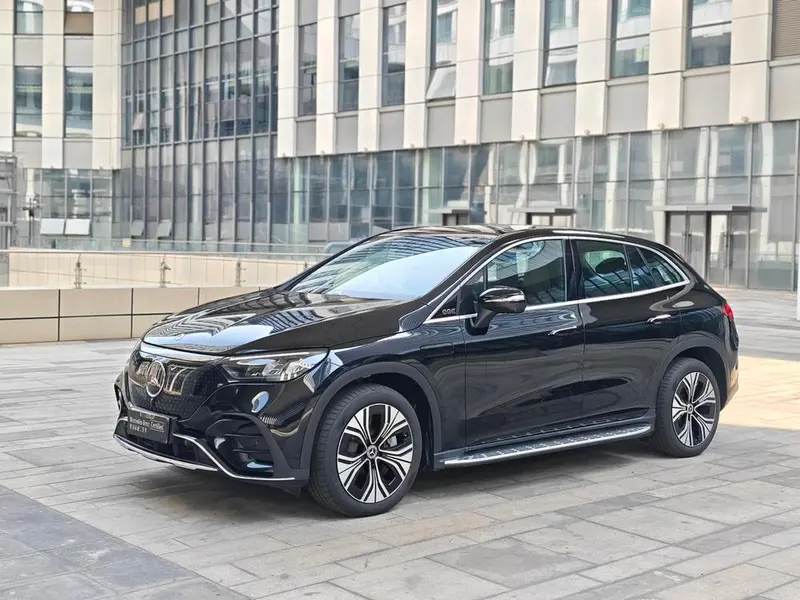 Mercedes-Benz EQE SUV, 2024