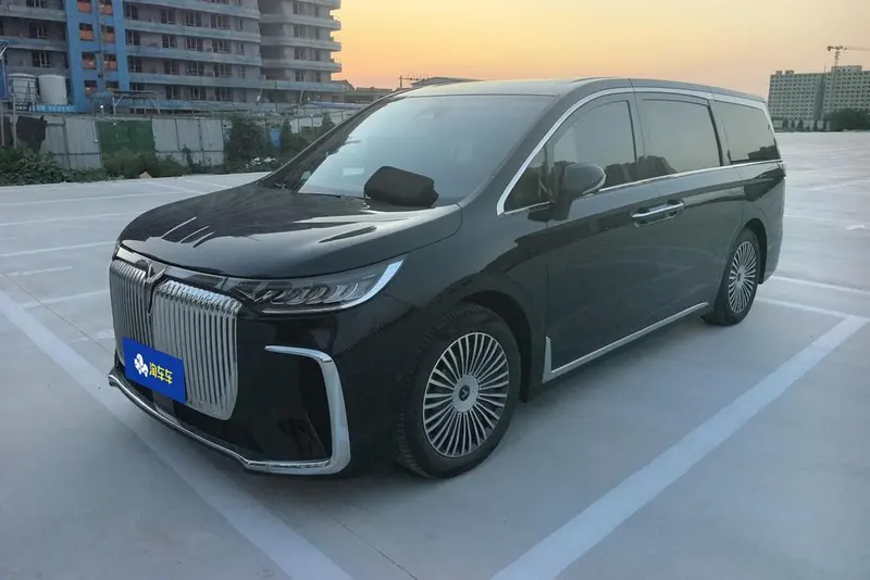 Voyah Dreamer PHEV, 2025