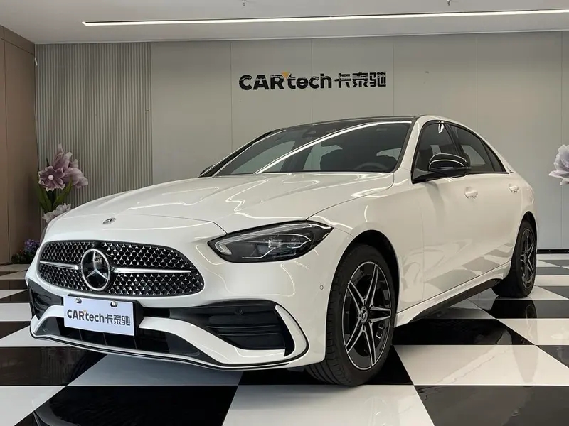 Mercedes-Benz C-Class, 2024