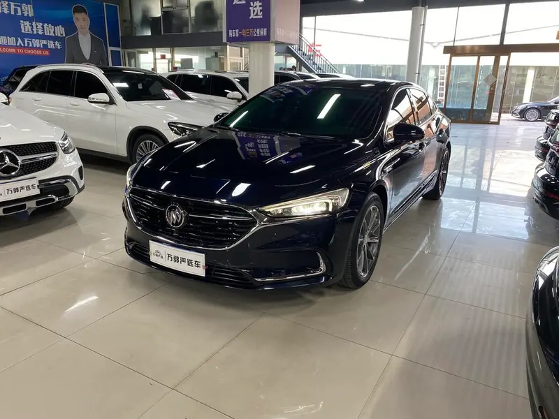 Buick LaCrosse, 2022