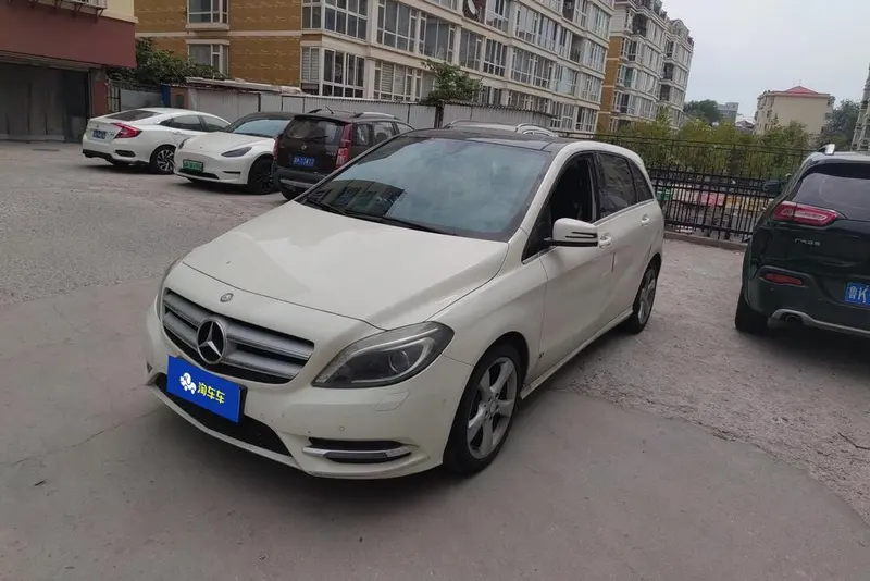 Mercedes-Benz B-Class, 2012