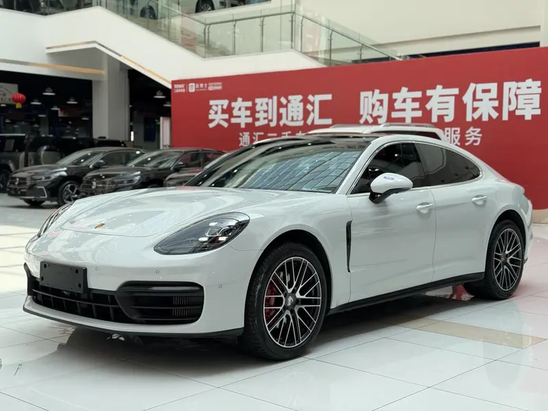 Porsche Panamera, 2021